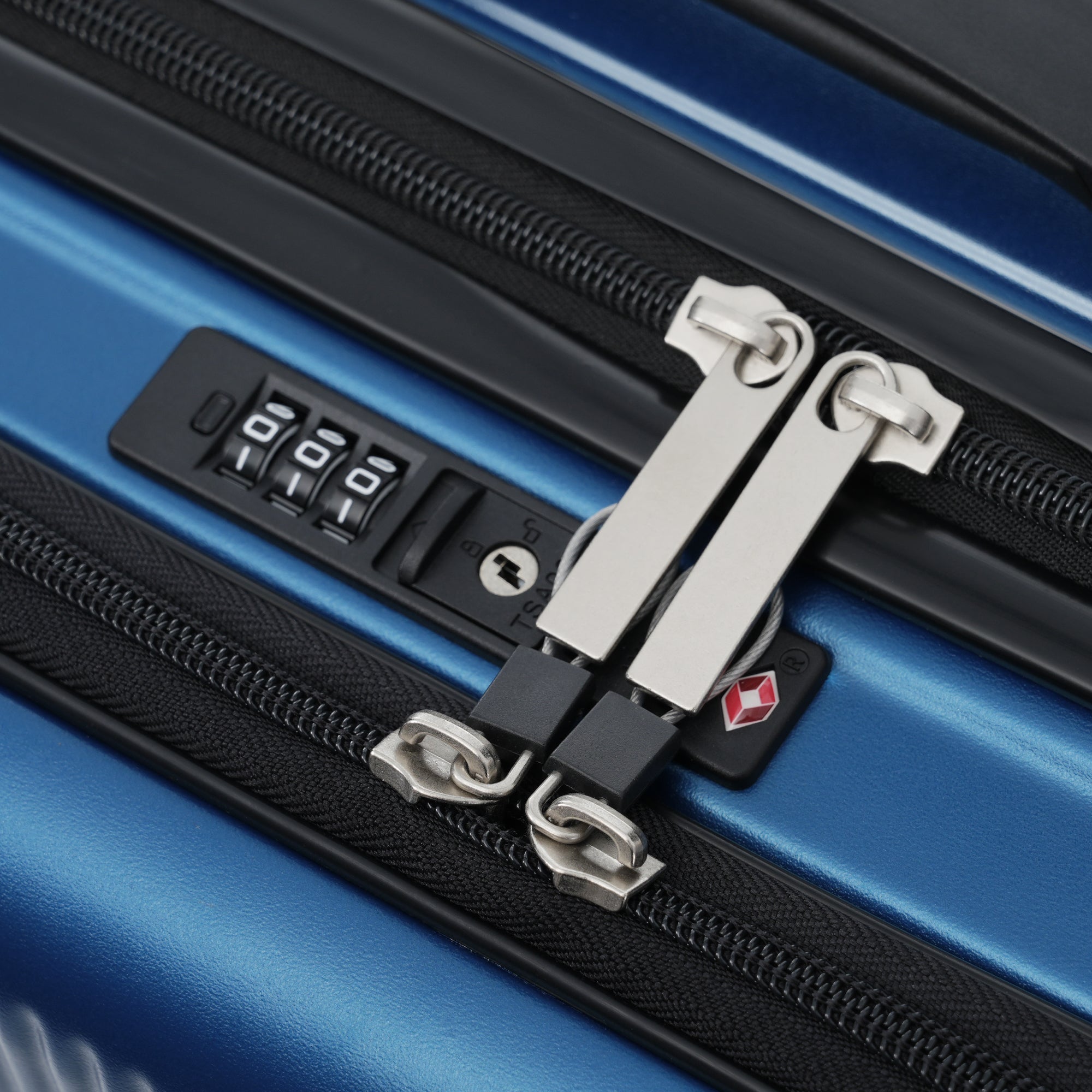 Azor Silver 5-Piece Luggage Set, Complete Travel System, TSA Lock