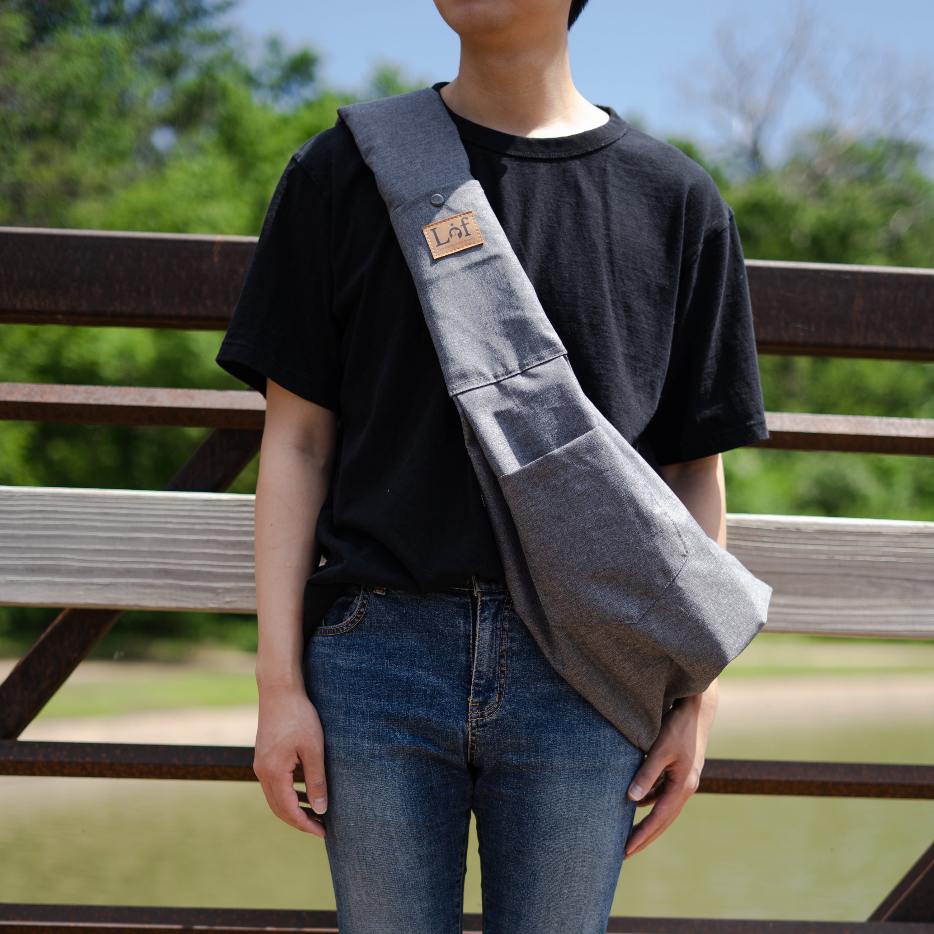 Azor Mesh Pet Sling Bag — Comfortable & Hands-Free Travel For